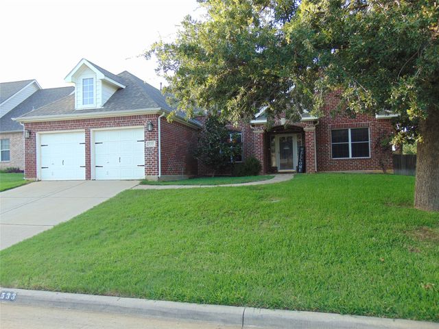 533 Mattie Lane, Lake Dallas, TX 75065