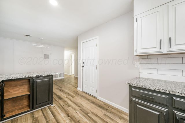 4302 SUMMIT, Amarillo, TX 79109