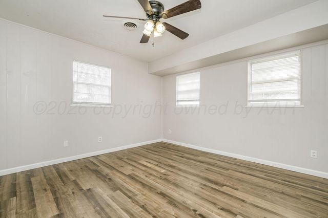 4302 SUMMIT, Amarillo, TX 79109