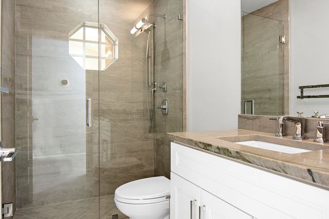 801 Sabal Palm Lane, Palm Beach Gardens, FL 33418