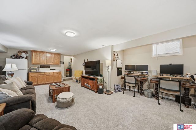 1827 Normandy Lane, Lincoln, NE 68512