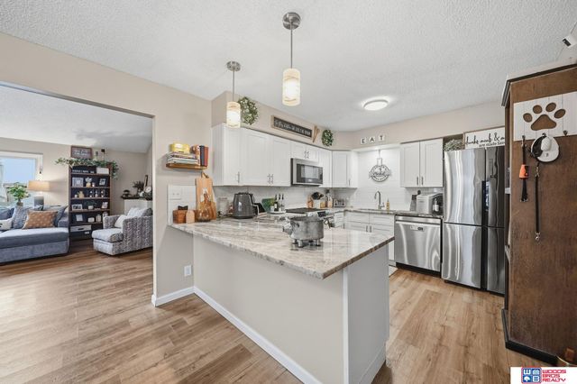 1827 Normandy Lane, Lincoln, NE 68512