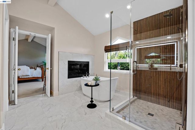 6310 Camino Del Lago, Pleasanton, CA 94566