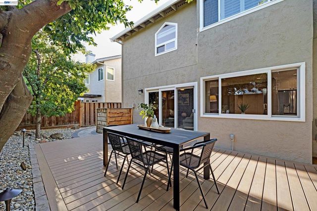 6310 Camino Del Lago, Pleasanton, CA 94566