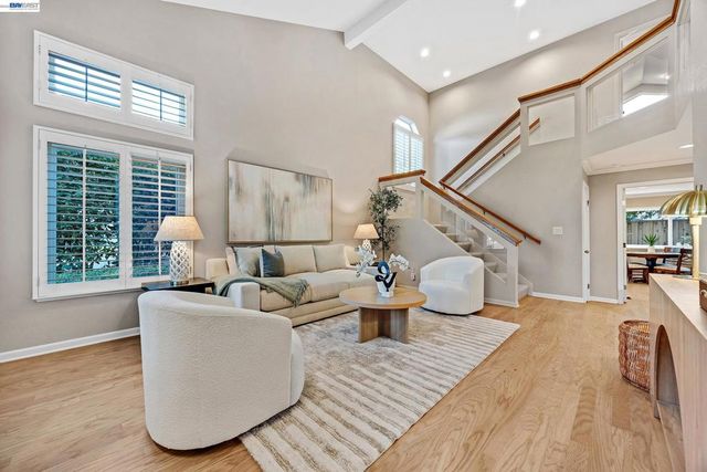 6310 Camino Del Lago, Pleasanton, CA 94566