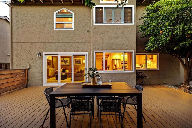 6310 Camino Del Lago, Pleasanton, CA 94566