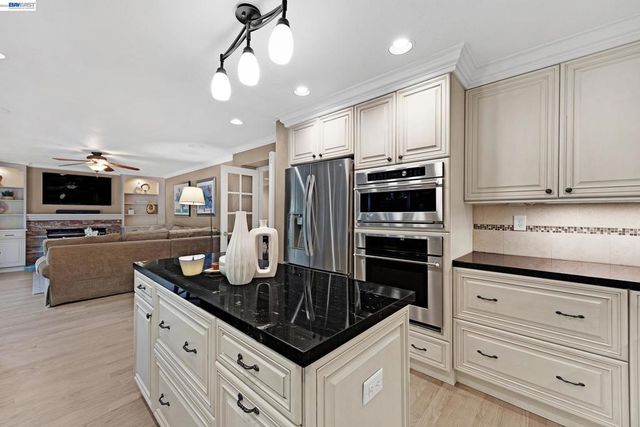 6310 Camino Del Lago, Pleasanton, CA 94566