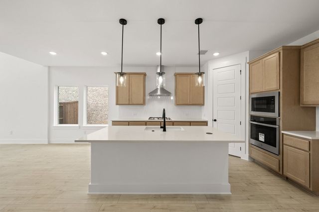 17261 Oxborough Drive, Fort Worth, TX 76247