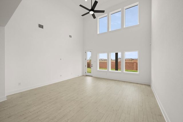 17261 Oxborough Drive, Fort Worth, TX 76247