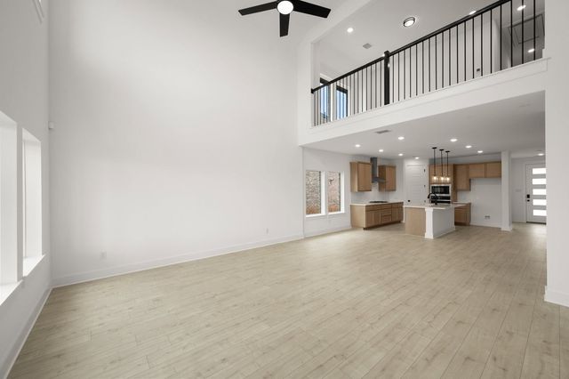 17261 Oxborough Drive, Fort Worth, TX 76247