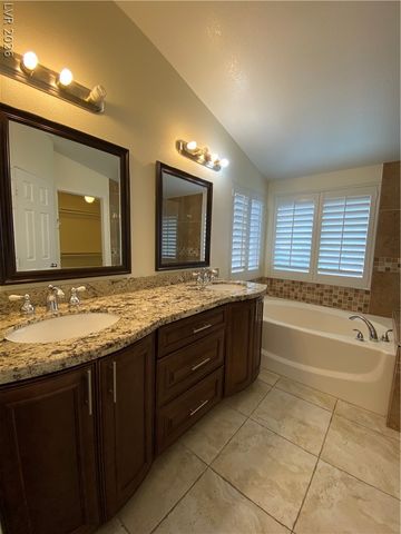 8111 Cimarron Meadows Way, Las Vegas, NV 89147
