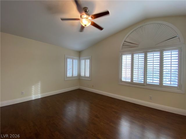 8111 Cimarron Meadows Way, Las Vegas, NV 89147