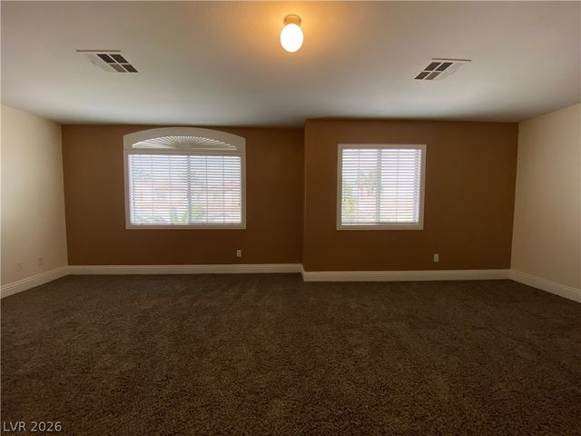 8111 Cimarron Meadows Way, Las Vegas, NV 89147