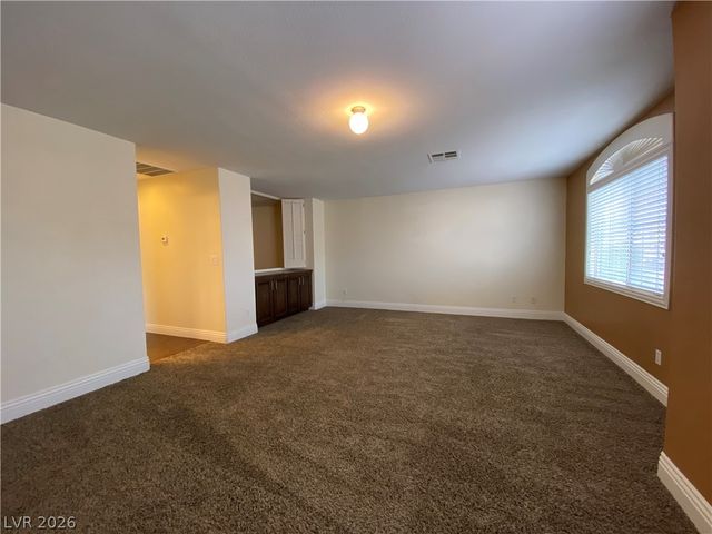 8111 Cimarron Meadows Way, Las Vegas, NV 89147