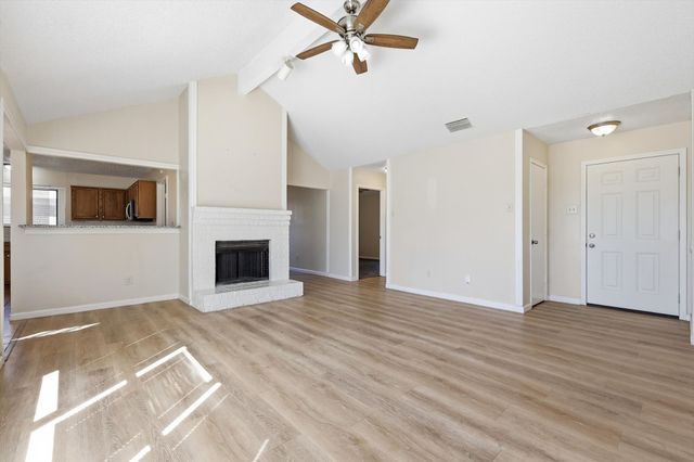 1234 Roan Drive, Lancaster, TX 75134