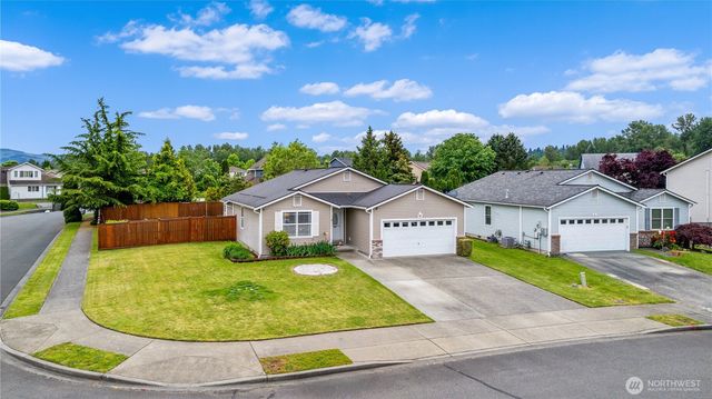 412 Ozzie Street NW, Orting, WA 98360