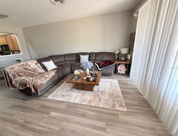 7154 SHOWCASE LANE, Orlando, FL 32819