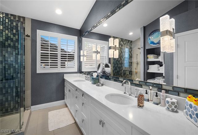 27080 Lake Harbor CT 203, Bonita Springs, FL 34134