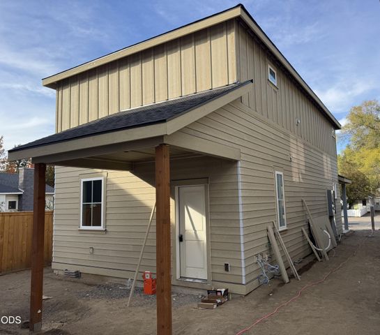 537 NW Ogden Avenue Lot 14, Bend, OR 97703