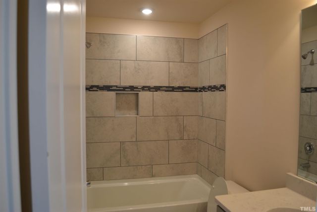 3012 Adencrest Place, Fuquay Varina, NC 27526