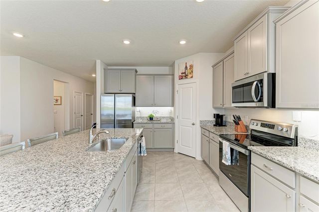 15912 5TH AVENUE E, Bradenton, FL 34212