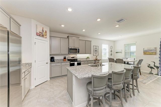 15912 5TH AVENUE E, Bradenton, FL 34212