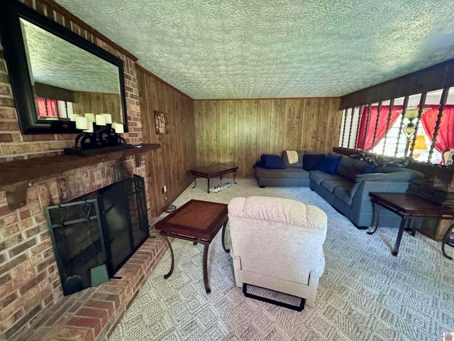 6940 Shawn Lane, Paducah, KY 42001