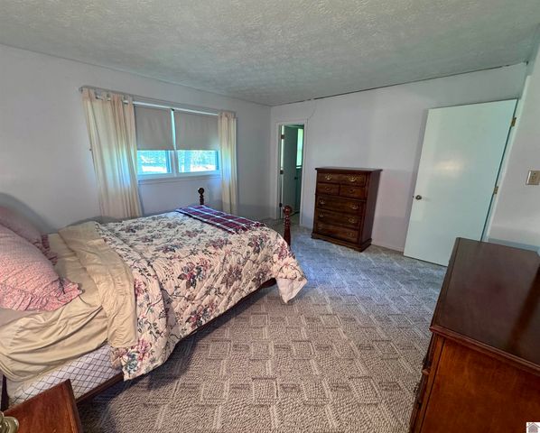 6940 Shawn Lane, Paducah, KY 42001