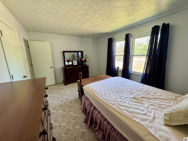 6940 Shawn Lane, Paducah, KY 42001