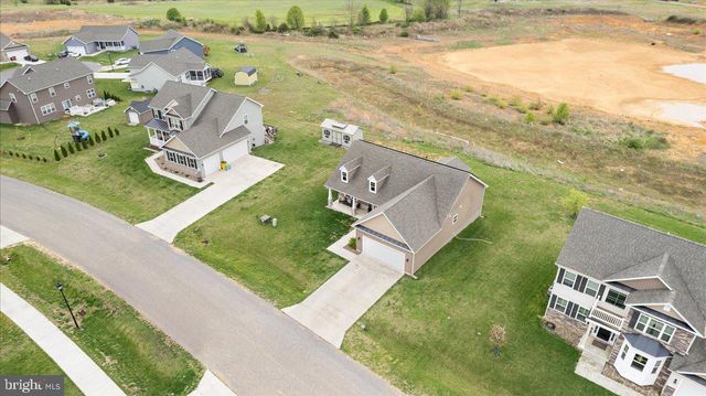 290 RECIFE CT, Martinsburg, WV 25403
