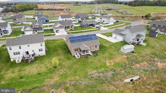 290 RECIFE CT, Martinsburg, WV 25403