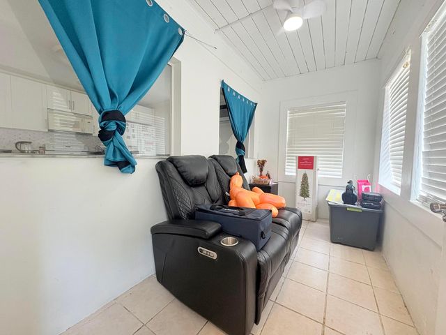 4158 Faith Street, West Palm Beach, FL 33406