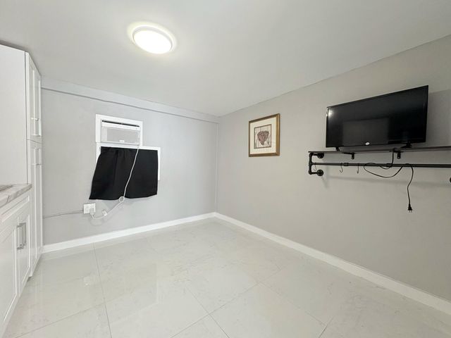 4158 Faith Street, West Palm Beach, FL 33406