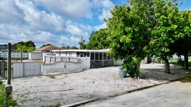 4158 Faith Street, West Palm Beach, FL 33406