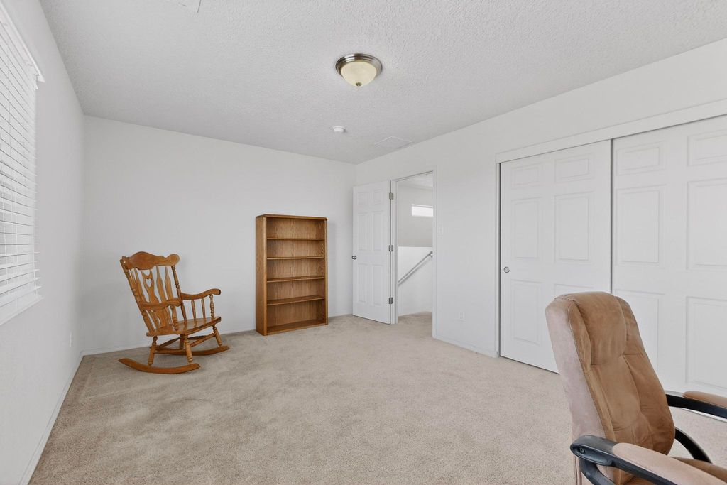 Image 29 of property listing at 10639 Microlith Road SW, Albuquerque, NM 87121