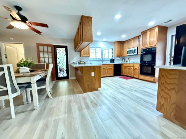 15831 Mussey Grade Rd, Ramona, CA 92065