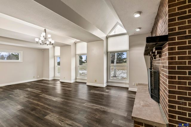 12500 N 84th Street, Lincoln, NE 68517