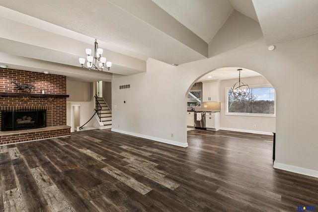 12500 N 84th Street, Lincoln, NE 68517