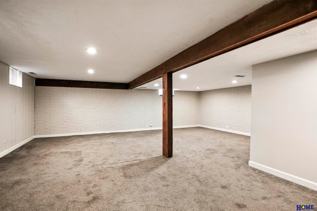 12500 N 84th Street, Lincoln, NE 68517