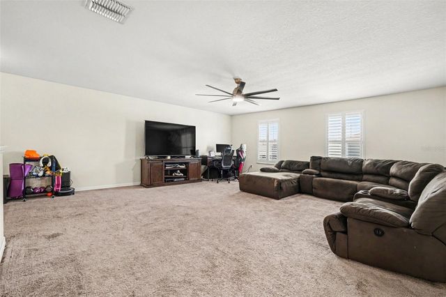 10022 CARLOWAY HILLS DRIVE, Wimauma, FL 33598