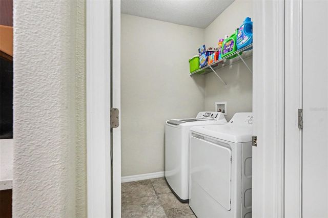 10022 CARLOWAY HILLS DRIVE, Wimauma, FL 33598