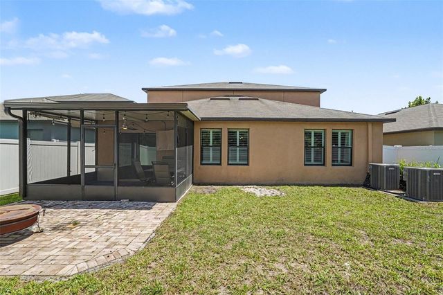 10022 CARLOWAY HILLS DRIVE, Wimauma, FL 33598