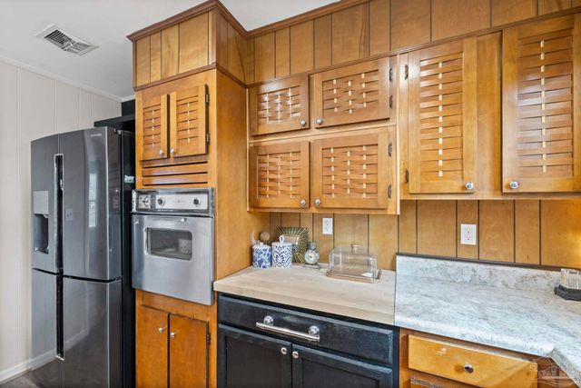 3965 Lynn Ora Dr, Pensacola, FL 32504