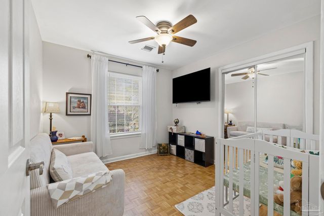 3965 Lynn Ora Dr, Pensacola, FL 32504