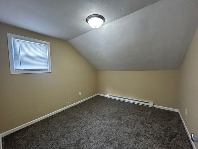 1121 8th Avenue, Belvidere, IL 61008