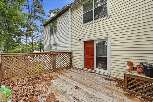 395 Francisco WAY, Newport News, VA 23601