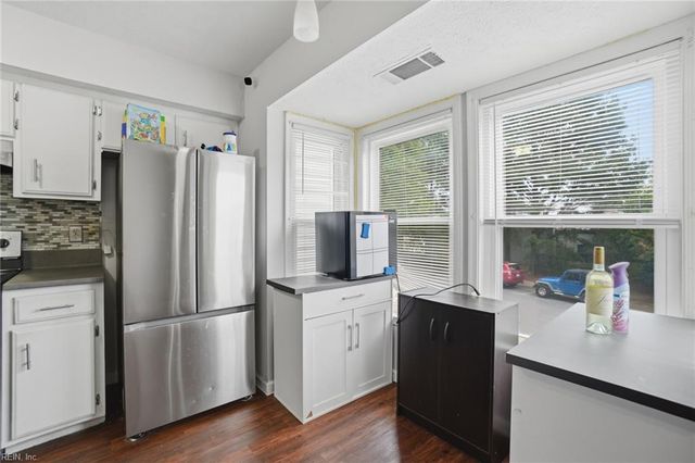 395 Francisco WAY, Newport News, VA 23601