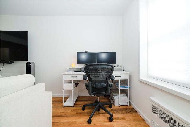 90 Union Street 5G, New Rochelle, NY 10805