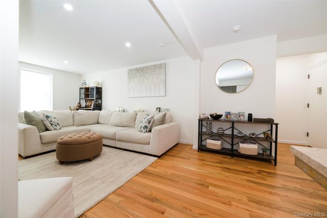 90 Union Street 5G, New Rochelle, NY 10805