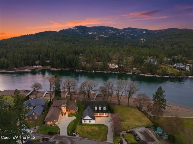 322 S Coho RD, Post Falls, ID 83854